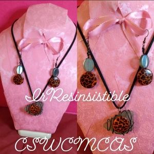 Red Cheetah ❤️🐆 Handmade Necklace and Earrings Set